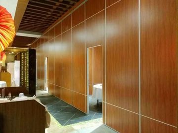 Aluminiowa dekoracja ścieżek Akustyczne separatory pomieszczeń / Ściany działowe Mdf Board Office