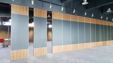 Ściana działowa przesuwna ze stopu aluminium dla sali wystawowej / sali konferencyjnej