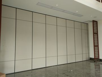 Przesuwna ruchoma ścianka działowa biurowa z kołami Maksymalna wysokość 6 metrów