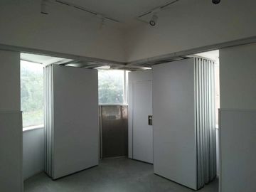 Sklejki, gotowe, składane ścianki działowe do klasy, przegródki do pomieszczeń dźwiękoszczelnych o grubości 65 mm