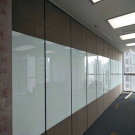 Ścianka działowa z izolacją termiczną Ścianka akustyczna do podziału przestrzeni Dostosowany kolor