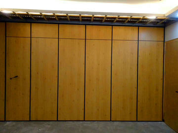 Ruchomy akustyczny system ścianek działowych o szerokości 1200 mm