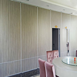 Aluminiowe ruchome składane ścianki działowe toru / Ściana działowa sali konferencyjnej