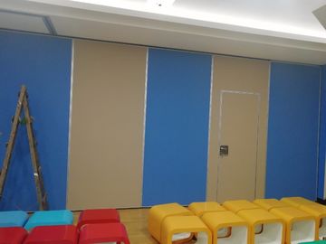 Multi Color Dekoracyjne elastyczne ścianki działowe przesuwne / Indywidualnie składany przegroda pokojowa