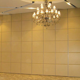 Akustyczne składane ściany działowe do sali audytoryjnej / wystawowej