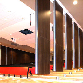 Aluminiowa rama przesuwna składana drewniana sala bankietowa Partycja Dźwiękoszczelne ruchome ściany do restauracji