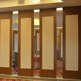 Ruchome aluminiowe panele ścienne z nowoczesnego drewna Office Hotel Przesuwne składane ściany działowe