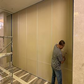 Aluminiowa rama Sala bankietowa Przesuwne ściany działowe do dźwiękoszczelnych ruchomych ścian