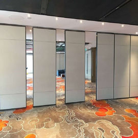 Sale konferencyjne Sale konferencyjne Przesuwne ściany działowe do paneli biurowych / operacyjnych Drzwi ruchome