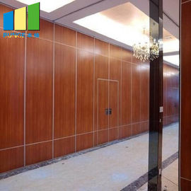 Malezja Drewniane ruchome ścianki działowe Składane drzwi działowe do hotelu