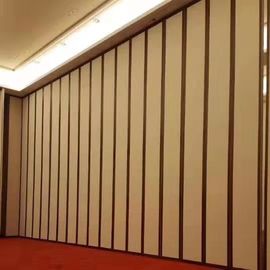 Ruchome drzwi przesuwne Składana drewniana dźwiękoszczelna ścianka działowa do hotelu