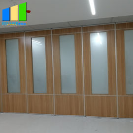 Klasyczne drewniane składane ściany działowe Aluminiowa rama z hartowanego szkła matowego