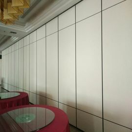 Półautomatyczne ruchome składane ściany działowe do biurowej sali konferencyjnej