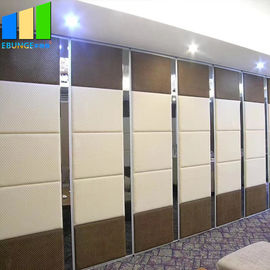 Nigeria Hotel Ruchome ścianki działowe Akustyczne drewniane wiszące składane ścianki działowe o różnych kolorach