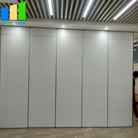 Dźwiękoszczelne partycje o szerokości 500 mm Składane ścianki działowe MDF Ruchoma ściana z aluminiową ramą