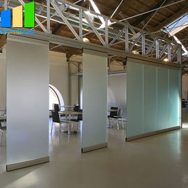 Nieoprawione szklane drzwi Przesuwne ściany działowe Bezramowe aluminiowe szklane ścianki działowe Drzwi harmonijkowe
