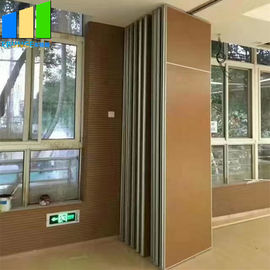 Drewniane dźwiękoszczelne ścianki działowe India Divider Room Składany parawan Room Division Dekoracyjny