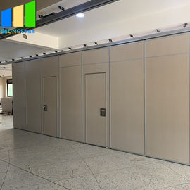 Metalowy składany ekran Akustyczne dzielniki pokoju Przesuwne drzwi działowe Aluminiowa rama do meczetu