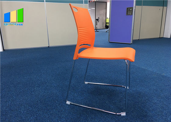 Krzesło biurowe z polipropylenu z tworzywa sztucznego Dostosowane krzesła szkoleniowe z możliwością układania w stosy