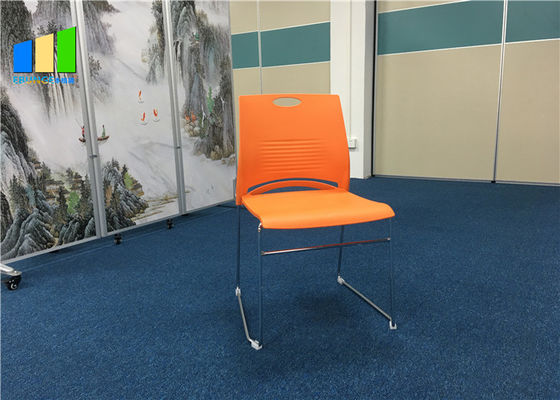 Krzesło biurowe z polipropylenu z tworzywa sztucznego Dostosowane krzesła szkoleniowe z możliwością układania w stosy