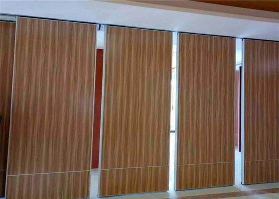 Dźwiękoszczelne panele działowe w klasie akustyczne panele działowe dźwiękochłonne przesuwne ściany działowe do sal lekcyjnych