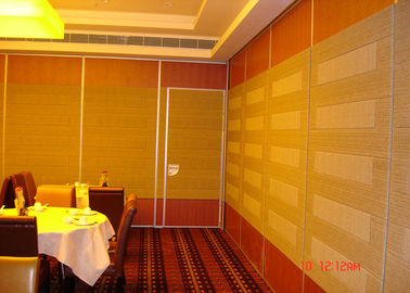 Ściany działowe z laminatu HPL na potrzeby konwencji