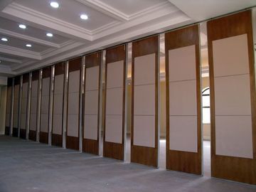 Ruchome drzwi przesuwne / akustyczne ściany działowe z profilami aluminiowymi