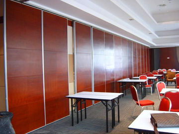Meble do wnętrz handlowych System przesuwnych ścian biurowych / rozdzielacze do pomieszczeń składanych