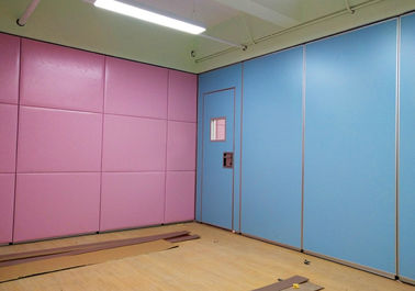Wielokolorowa komercyjna, dźwiękoszczelna ścianka działowa biurowa o wysokości mniejszej niż 4 metry