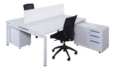 Komercyjne przegródki do mebli biurowych, o grubości 42 Mm 2 osoby Office Workstation