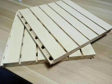 Sala konferencyjna Wood Fibre Panele akustyczne Materiały dźwiękochłonne