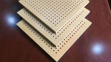 Ognioodporne perforowane drewniane panele akustyczne Grubość 18 mm / 15 mm