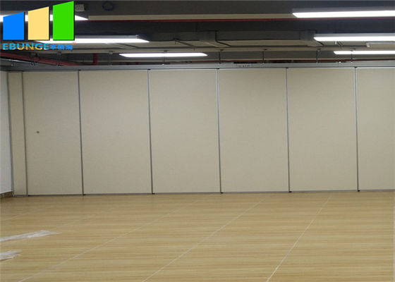Niestandardowy aluminiowy przemienny panel ściany rozdzielczej o wysokości 15 M Max 600-1200 mm