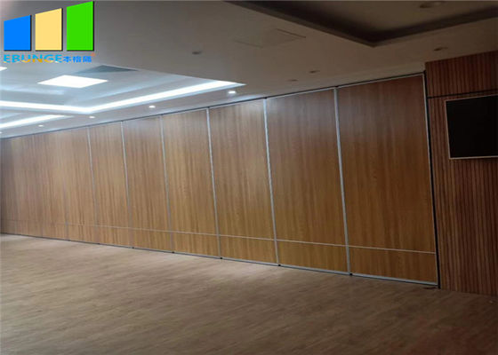 Niestandardowy aluminiowy przemienny panel ściany rozdzielczej o wysokości 15 M Max 600-1200 mm