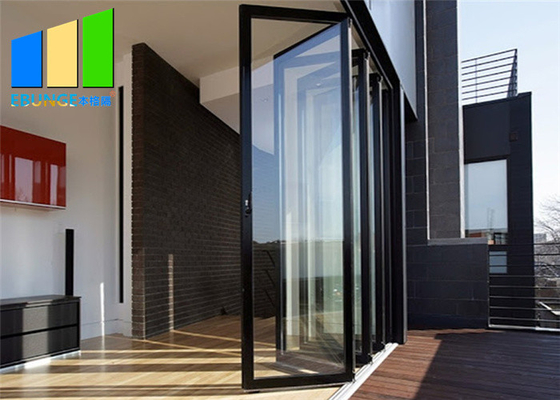 Aluminiowe składane drzwi akordeonowe z podwójnym szkłem na balkon