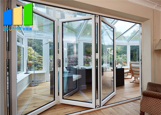Zewnętrzne aluminiowe dwuskrzydłowe szklane drzwi harmonijkowe przesuwne drzwi składane patio