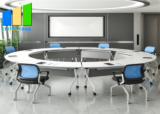 Regulowane składane stoły konferencyjne do układania w stosy Biurowe stoły szkoleniowe