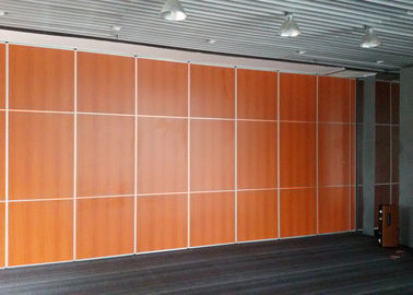 Drewniana sala bankietowa Wystawa Ściany działowe Ścianki działowe