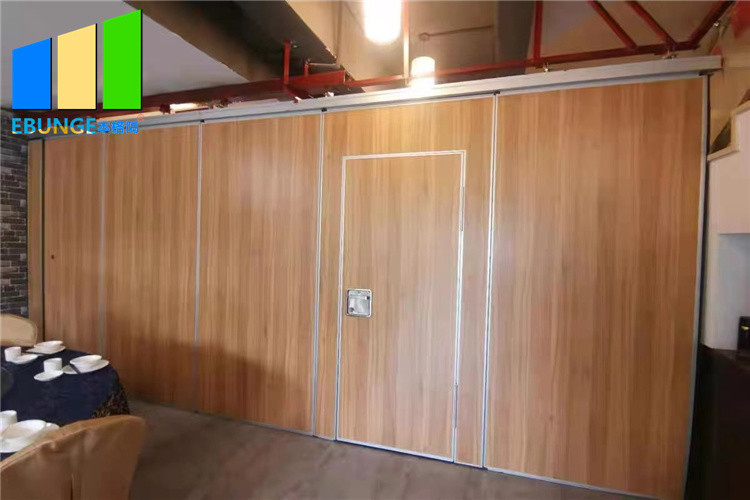 Restauracja Room Wood Tymczasowa ściana działowa dźwiękoszczelna dla pięciogwiazdkowego hotelu
